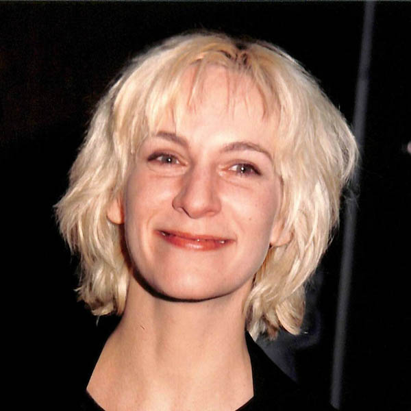 Amanda Plummer