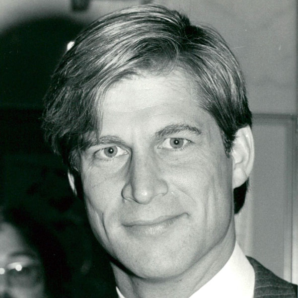 Simon MacCorkindale