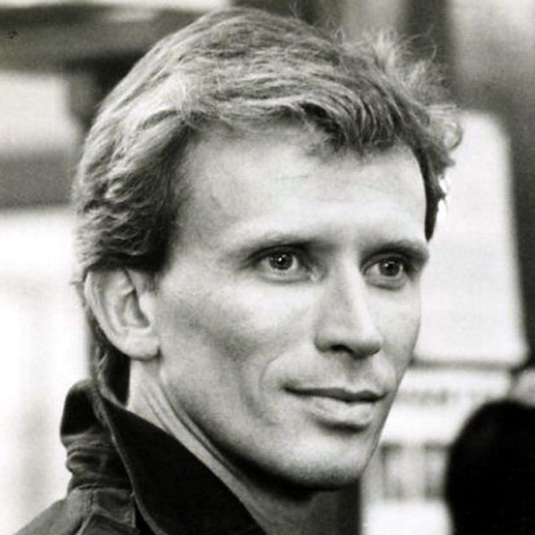 Peter Weller